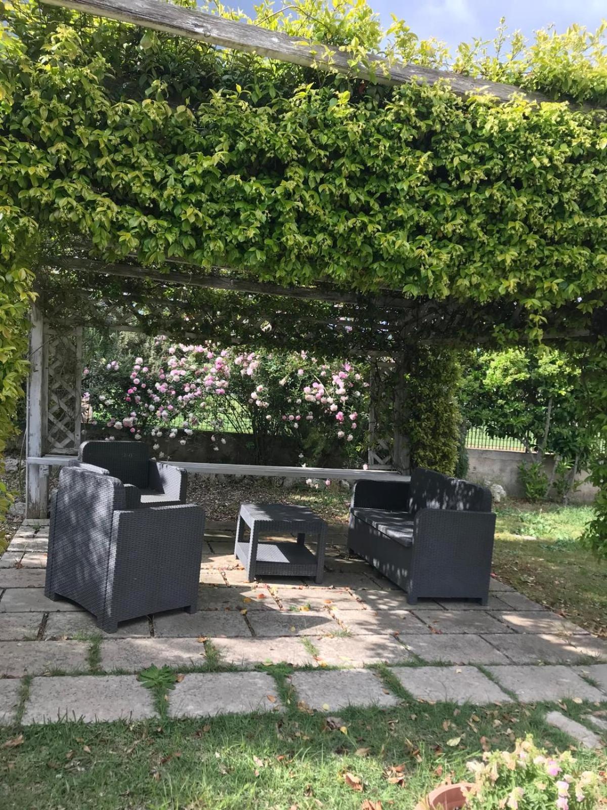 Villa Marida Gioia Del Colle Luaran gambar