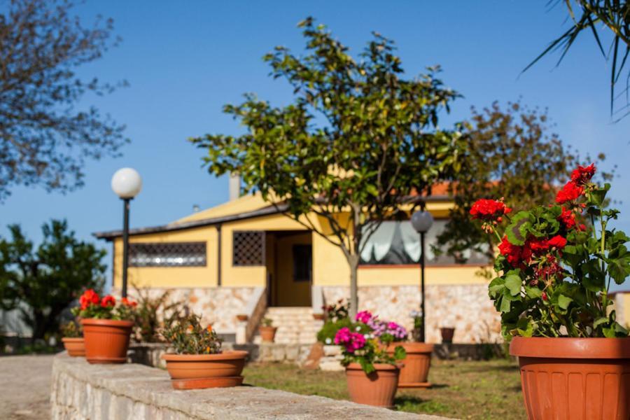 Villa Marida Gioia Del Colle Luaran gambar